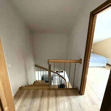 Semesterbostad The Paradise House *