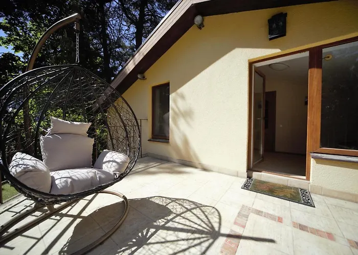 بيت للعطل The Paradise House *